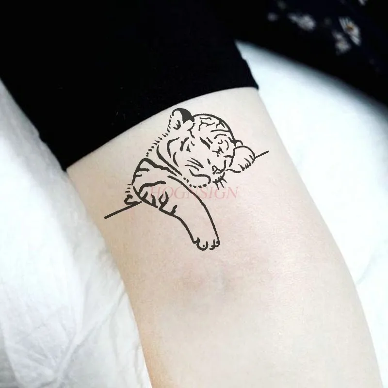 2 pcs Cute Little Tiger Tattoo Template Tattoo Cream Juice Spray Embroidery Universal Hollow Template Thickened and Reusable