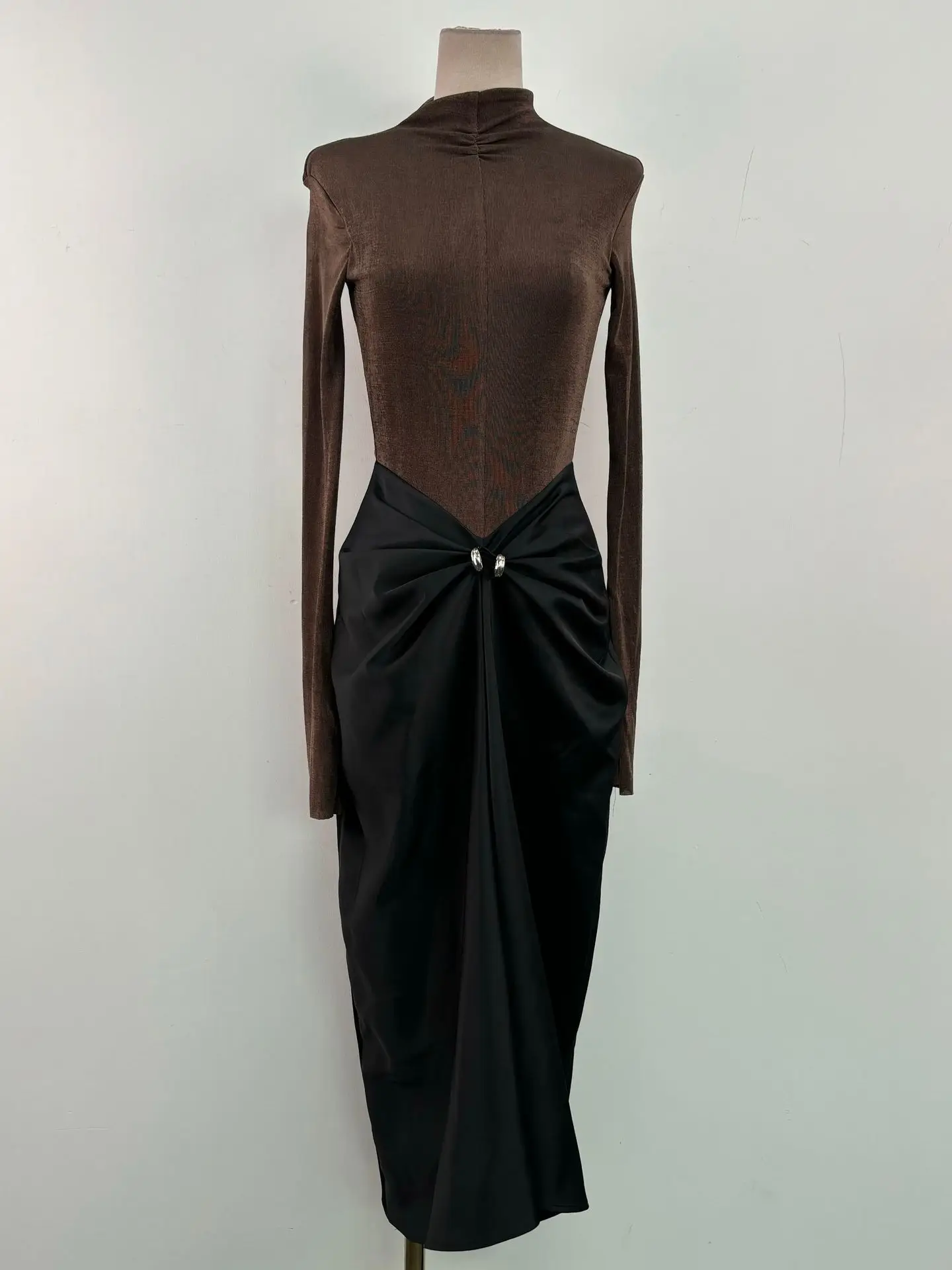 BJTZ Premium metallic colorblock halve coltrui jurk elegant slim fit asymmetrisch lang nieuw ontwerp herfst lente chic