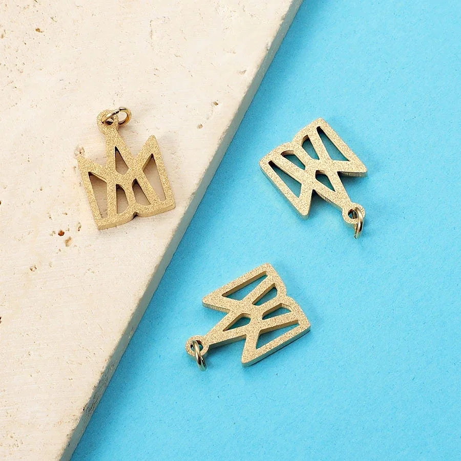 20pcs/lot Mayday concert star logo pendant LOGO stainless steel pendant, suitable for necklace, bracelet and jewelry production