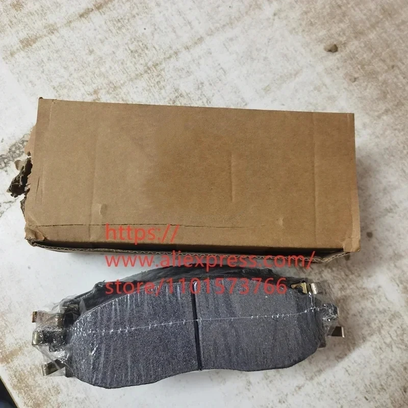 Front Brake Pads for NEW BAIC BJ40,BJ40C,BJ40 PLUS,BJ40L Rear Brake Pads(GIVE ME CAR VIN TO CHECK OLD OR NEW MODEL)