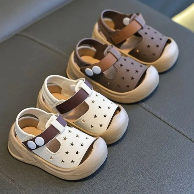 2026 Summer New Children's Shoes Hollow Star Infant Sandals with Children's Shoes Soft Bottom Closed Toe Children's Shoes