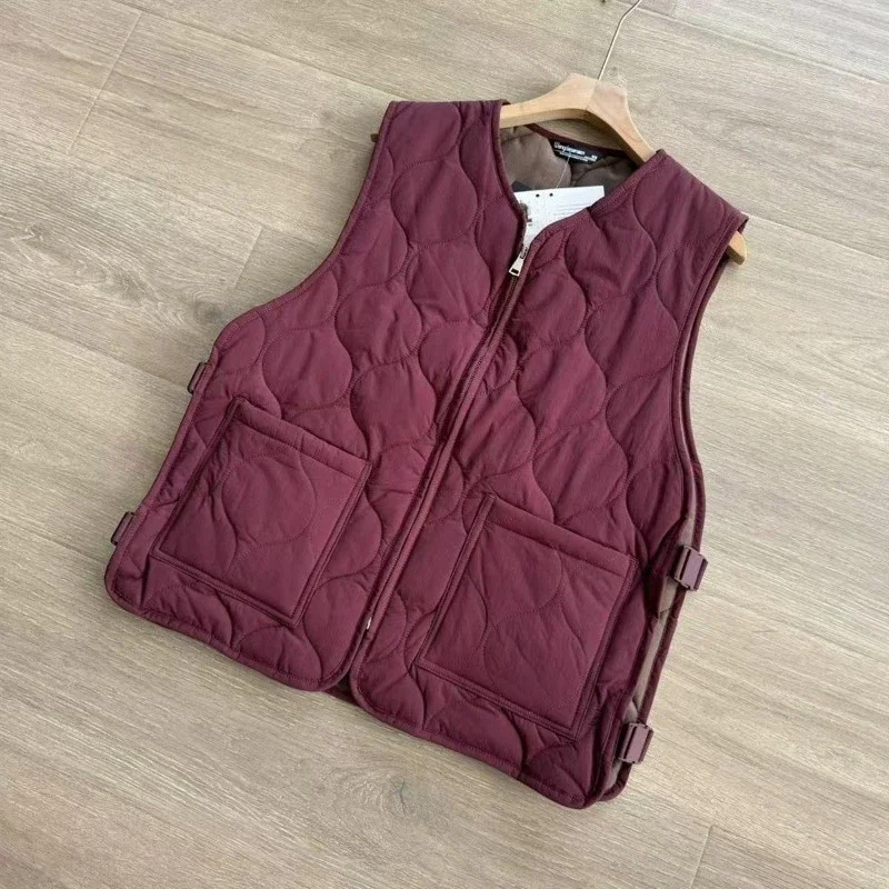 

Lightweight Quilted Plaid Vest Thermal Wear for Men Women Packable Outdoor Essentials​