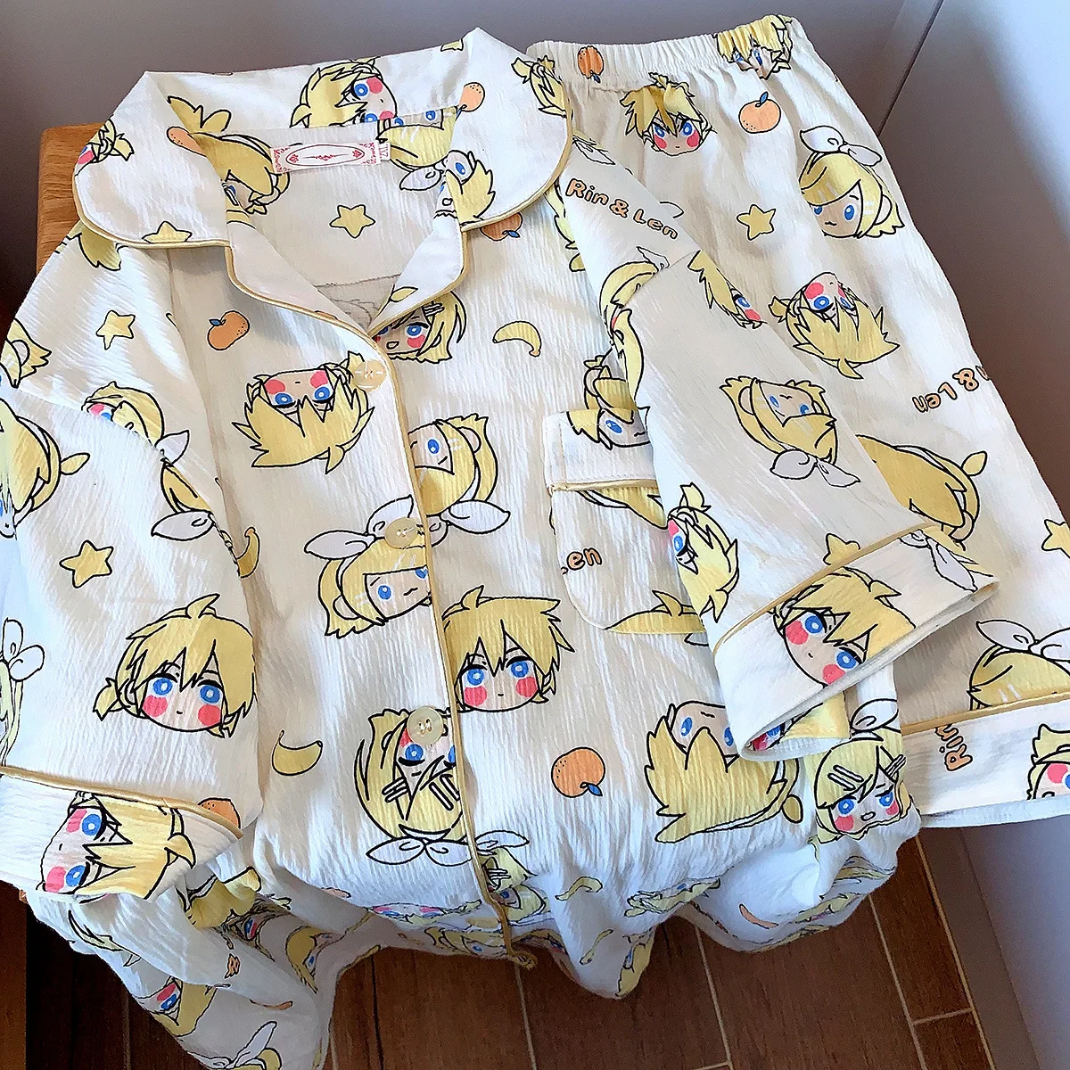 2Pcs Hatsune Miku Women's Pajama Set Summer V-Neck Short-Sleeve Tops and Shorts Japanese Girls Anime Sleepwear Homewear Gifts view 6