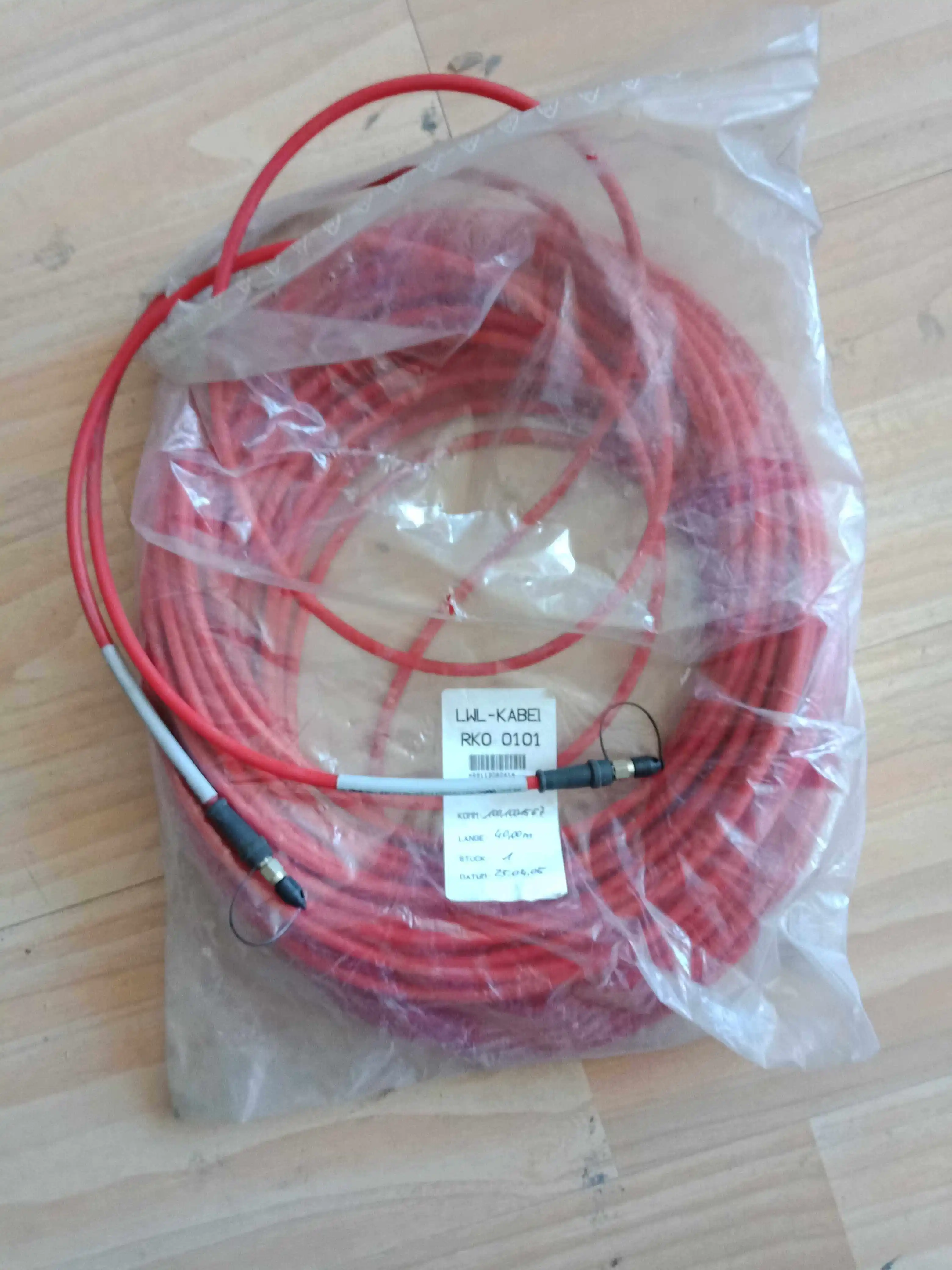 

Оптоволоконный кабель RKO 0101, 40 метров, 25 метров, 20 метров R911308241