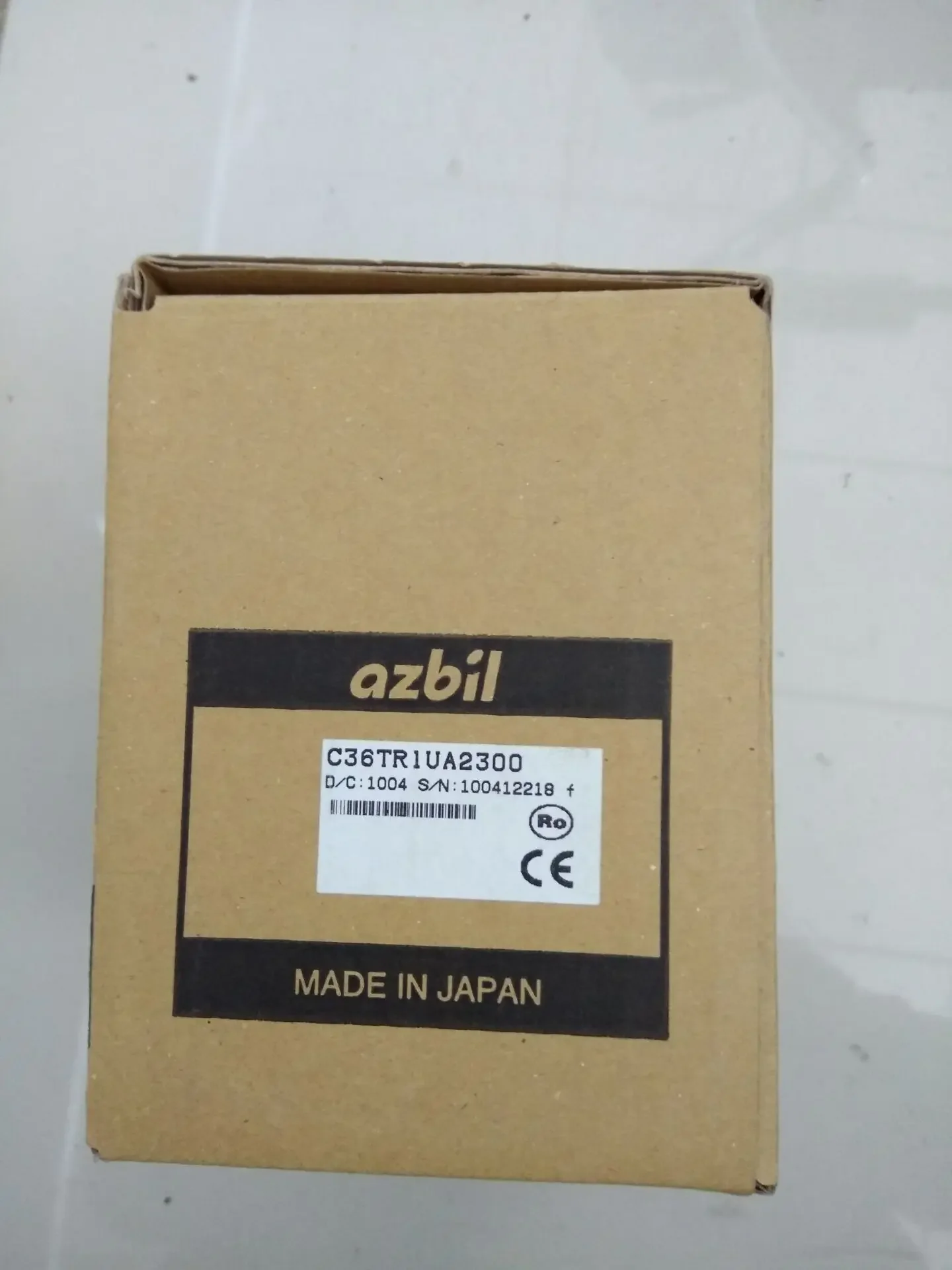 2025.4AZBIL C36TC0UA1000/2100 C15TR0RA0100 C36TR1UA2100