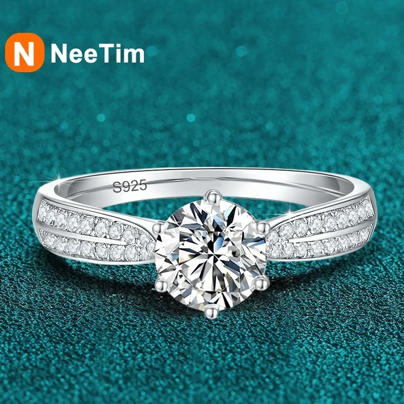 NeeTim 0.5ct 1ct Moissanite Engagement Ring Women Proposal Rings S925 Sterling Silver with White Gold Plated Wedding Band GRA