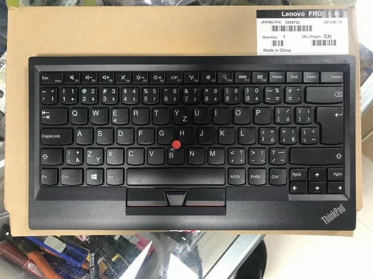 

Lenovo Thinkpad 0B47190 ku1255 USB маленькая Проводная клавиатура с красной точкой Чешская Республика