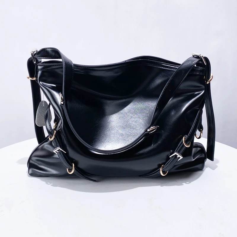 Large Capacity Hobos Bags For Women Luxury Designer Handbags And Purses 2024 New In Fashion Simple Commuting Underarm Shoulder