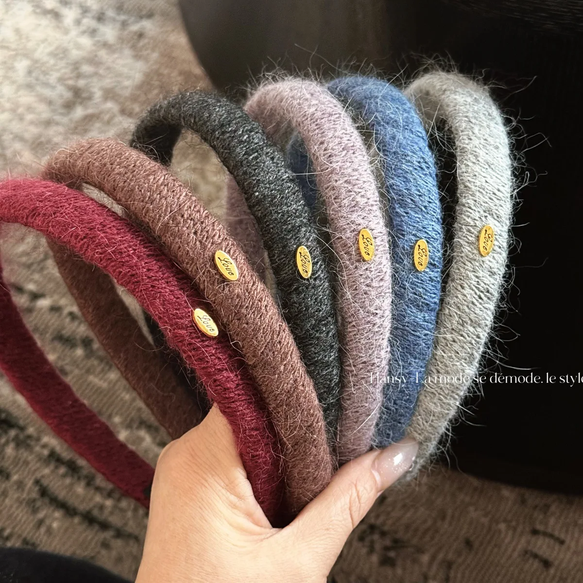 Headband Knit Yarn Gold Letter Accent Non Slip Face Washing High Crown Comfortable Fit Daily Travel Office Women Hair Accessory