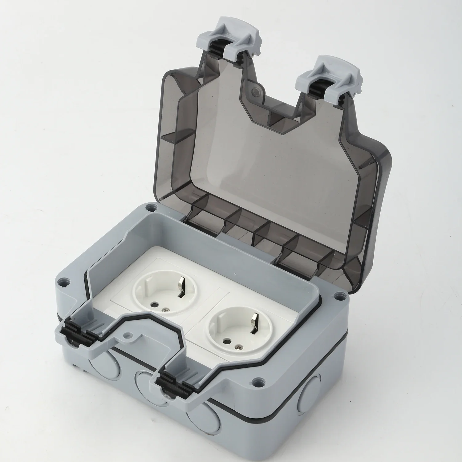 

2025 Outdoor Use Double IP66 Socket Outlet Wall Switched And Sockets PC Waterproof Outdoor Electrical Water Switch Socket Cover