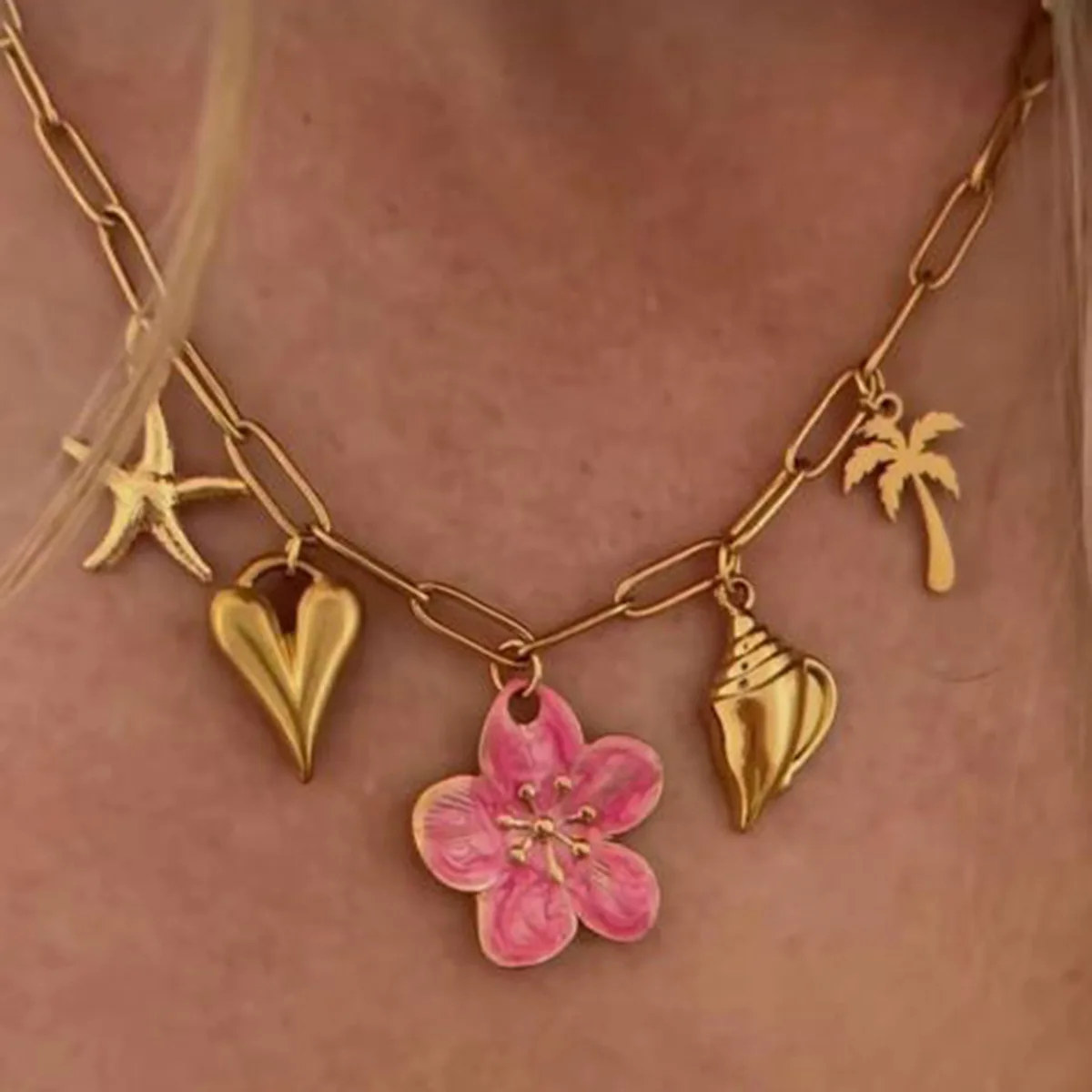 

YHTOT Fashion Trend 18K Gold Color Plated Stainless Steel Pink Drip Oil Flower Pendant Starfish Conch Pendant Necklace Women's J