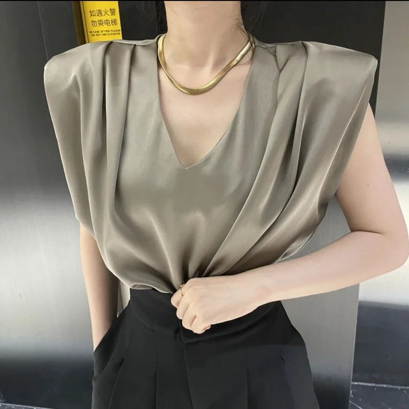 Sleeveless T-shirts Women Clothing Temperament V-neck Summer Baggy Casual Tender All-match Office Lady Work Wear Daily Ulzzang