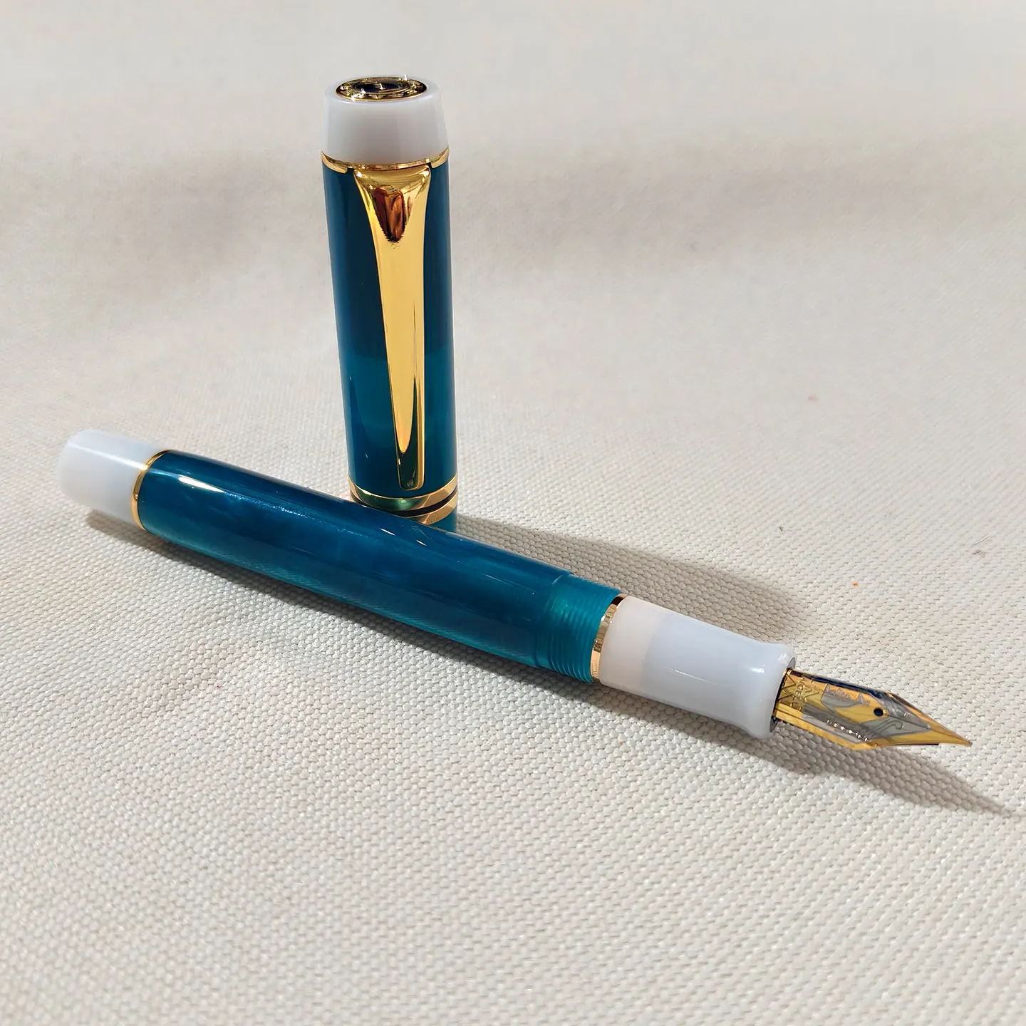 

Перьевые ручки Kaigelu 316 с наконечниками EF, F, M для плавного письма, идеально подходят для студентов, офиса, бизнеса, в качестве подарка, для подписания документов