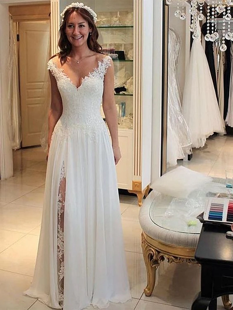 Illusion Side Slit Beach Wedding Dress White Chiffon Long Bridal Gown Sleeveless Lace Appliques V-neck Sexy Bride Dresses 2024