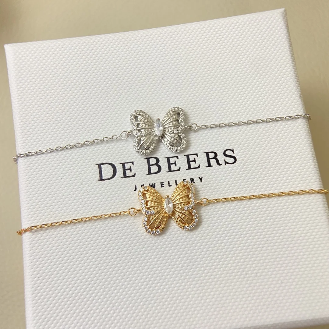 

2025 new diamond phantom butterfly bracelet unique simple light luxury bracelet for women's exquisite high-quality jewelry gifts