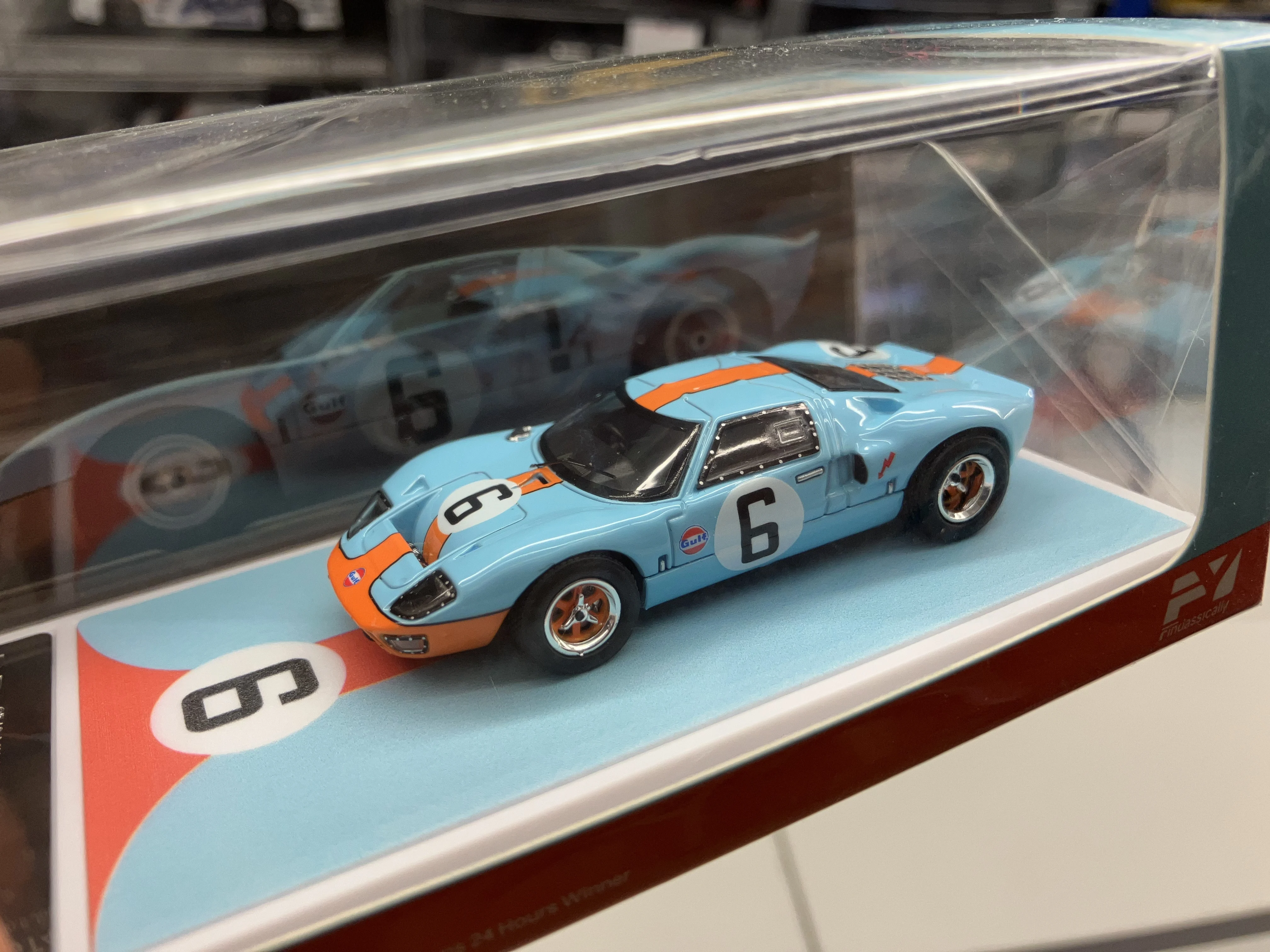 

FY 1:64 GT40 Gulf Race Car Limited Edition Model Car Alloy