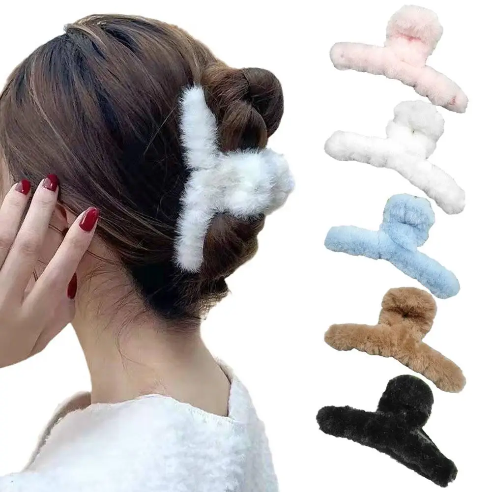 Winter Plush Hair Claw Women\'s Hair Clips Oversized Hair Accessories Shark Ponytail Headwear Claw Girls Hair Clips