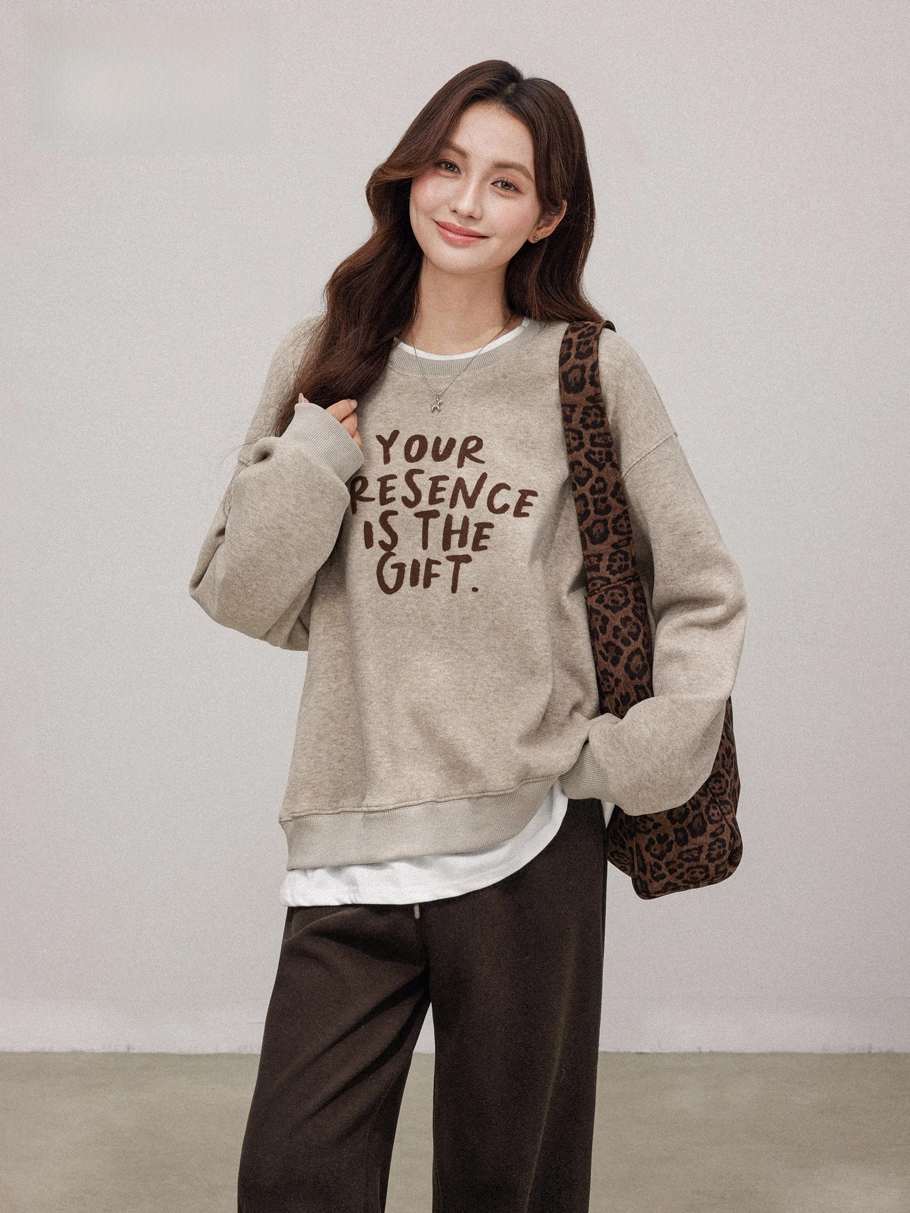 

Korean Sle Loose Fit Women's Fce Lined Thiened Hoodie Fake Two-Piece Sweatirt Letter Print Casual Versatile Top