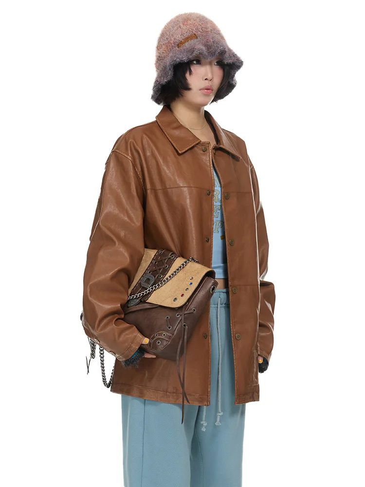 DNT Retro Amerykański Styl Neutralny Skórzany Płaszcz Vintage z Klapami Długi Średniej Długości Płaszcz ze Skóry PU dla Młodych Kobiet