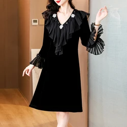 Women's Fashion Black Velvet Dress Large Size Loose Tight Casual V-Neck Knee-length Dress 2024 New Autumn High-end Party Dresses