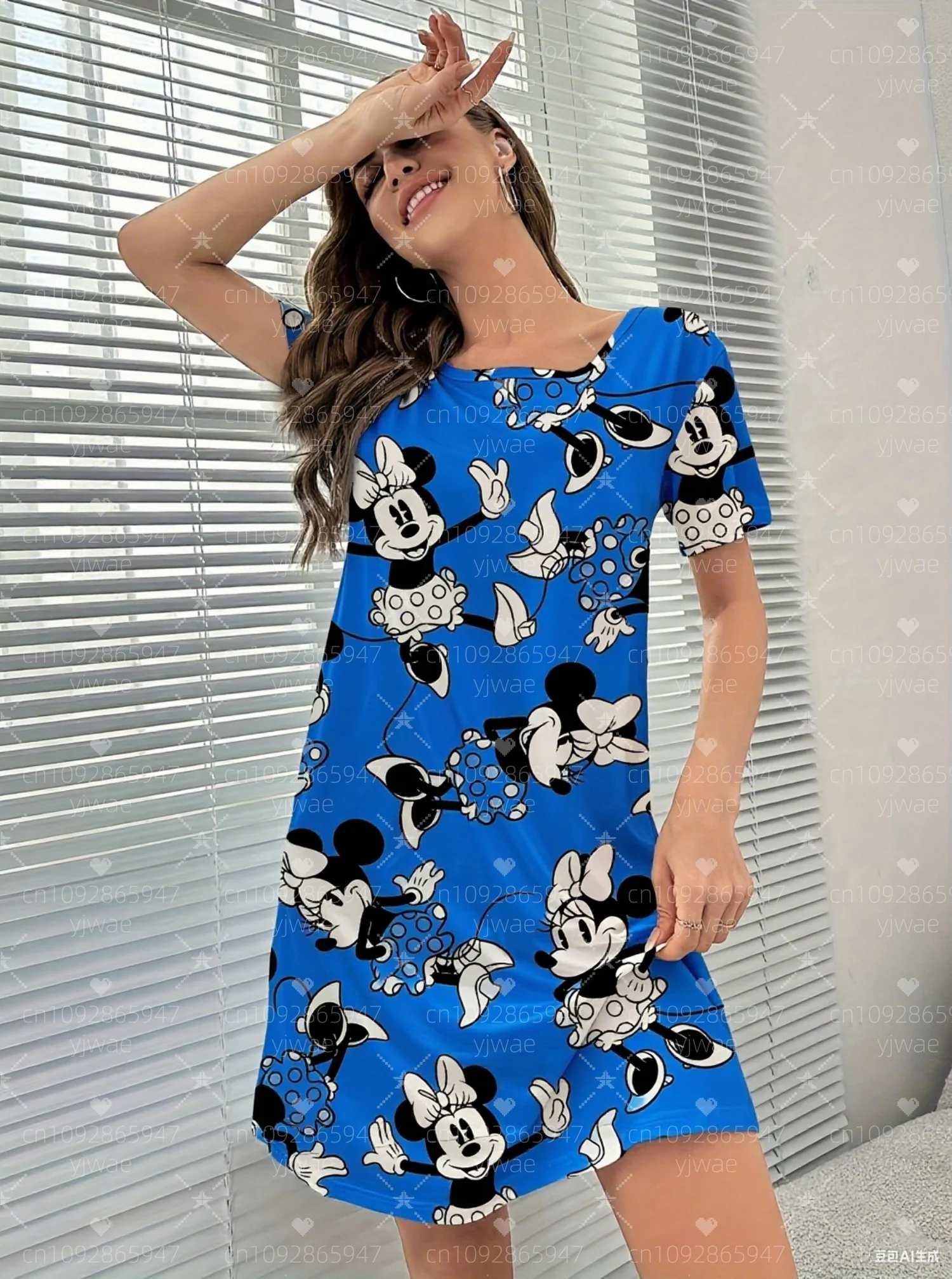 ชุดเดรสเสื้อยืดลายมินนี่เมาส์สำหรับผู้หญิง ฤดูร้อน 2025 ทรงหลวม สบายๆ คอกลม แขนสั้น เสื้อผ้าผู้หญิง