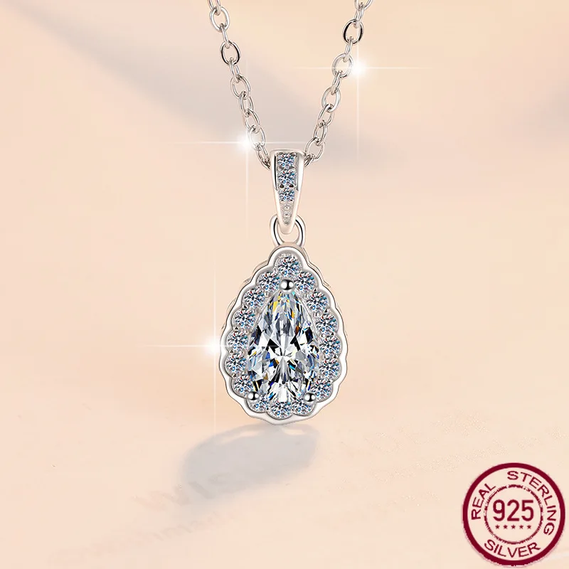 

New S925 pure silver necklace with water drop pear-shaped moissanite pendant, high-end versatile fashion wedding jewelry.