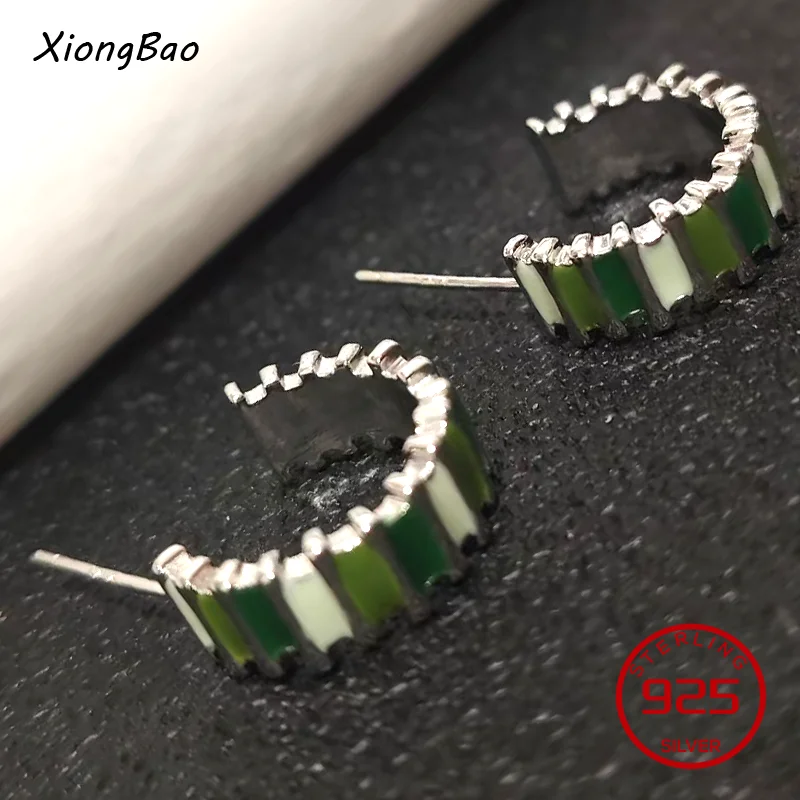 

Высококачественные праздничные украшения: Изысканные цветные квадратные серьги-гвоздики из стерлингового серебра 925 пробы для женщин, модные, роскошные, 2026