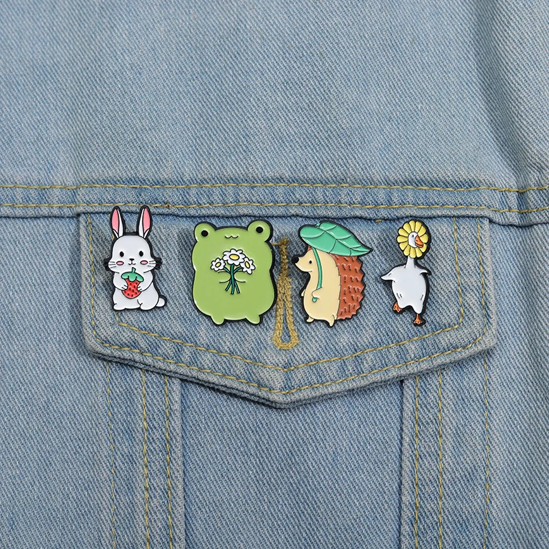 Cartoon Animal Enamel Pins Sets Wholesale 2-4pcs/sets Cute Metal Brooches Clothes Backpack Decorative Lapel Badge Jewelry Gift