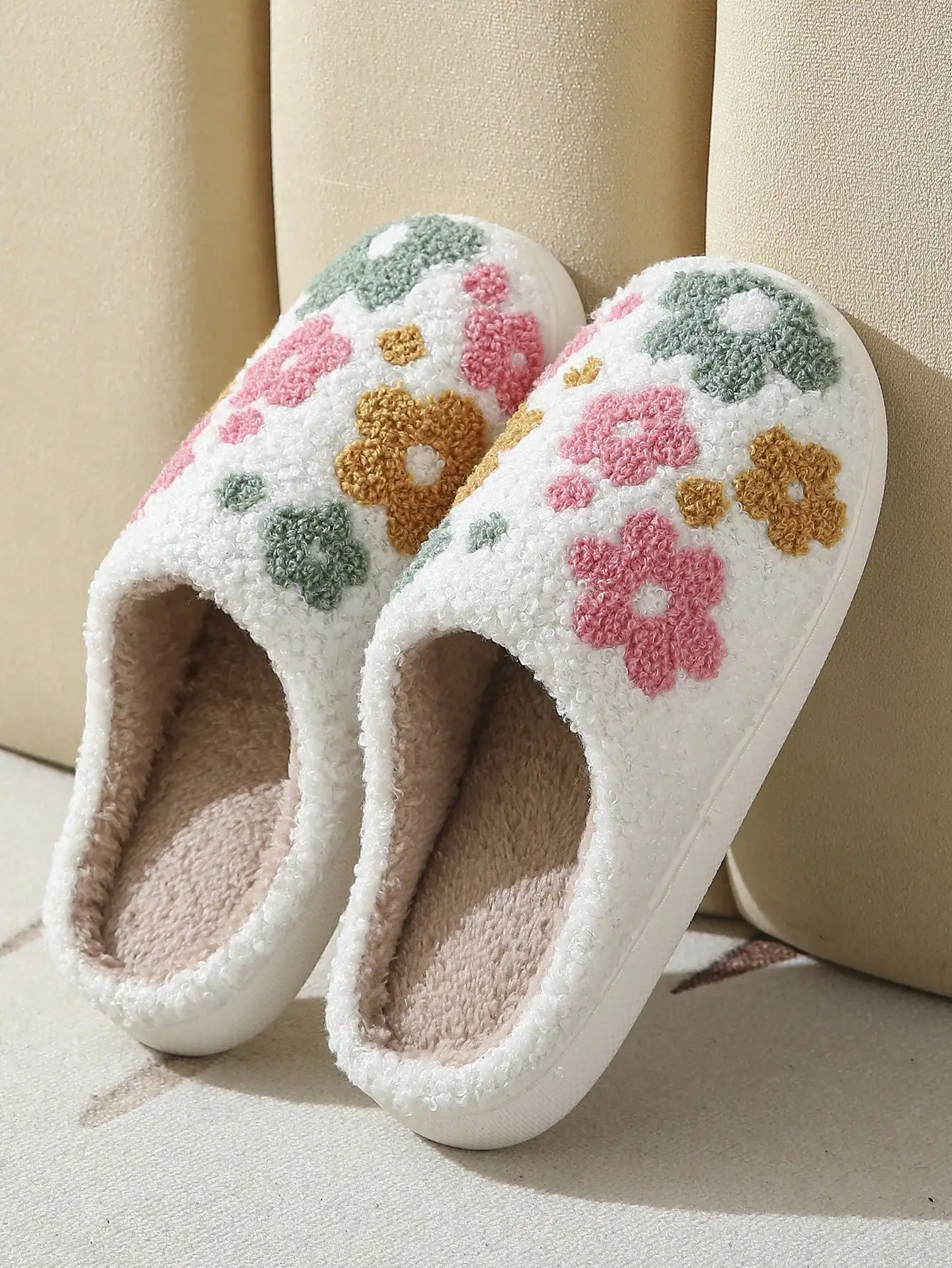 Floral Plant Fresh Soft Velvet Comfortable Flat Slippers sx25022533662513944