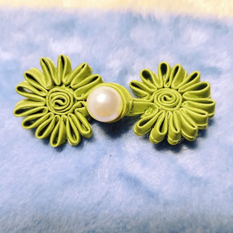 Chinese Classical Knot Cloth Buttons Green Sun Flower Shape Closure Frog For Cheongsam Costume Tang Suit Accessories Old Money