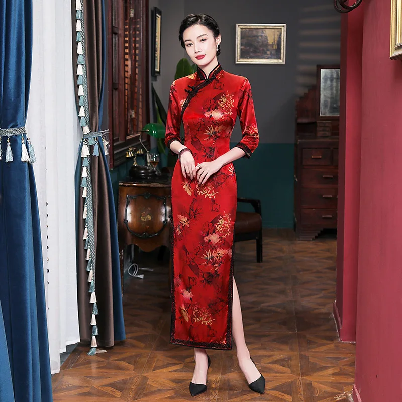 

2022 spring and Autumn New Vintage temperament mom Chinese style mulberry silk silk cheongsam long style