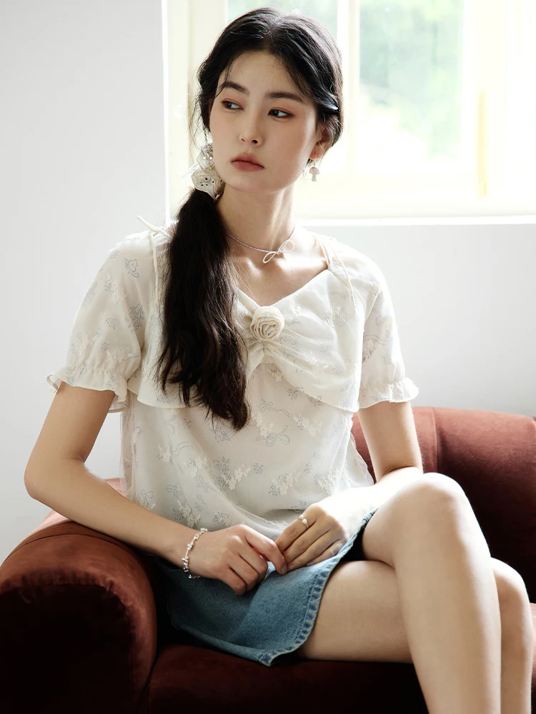 DUSHU Women Beige Floral Short Summer Chiffon Shirts Detachable Rose Brooch Decoration Female Short Sleeve Blouse 24DS82572