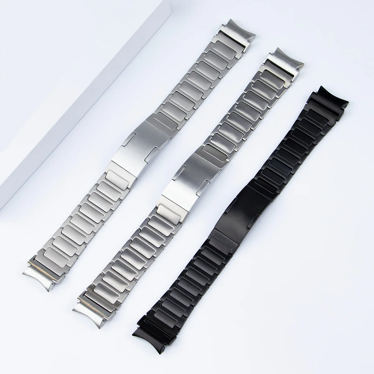 New Model for Samsung Watch 6/5/4 Three-Bead Titanium Strap Button Head Solid I-shaped Clasp