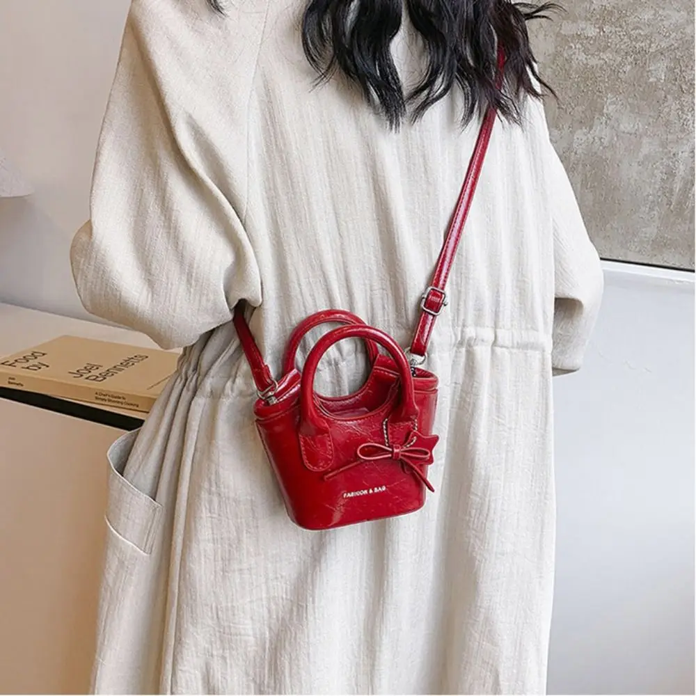 

Tote Bag Mini Basket Bag Crossbody Bag Cute Bow Star Pendant Silver PU Bag Korean Style Letter Printing Women's Shoulder Bag