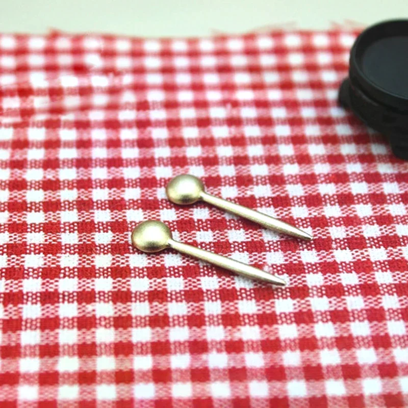 ช้อนจิ๋วสำหรับบ้านตุ๊กตา 1 ชิ้น ขนาด 1:12 ช้อนผสม ช้อนไอศกรีม อุปกรณ์บนโต๊ะอาหาร ของตกแต่งครัว อุปกรณ์บ้านตุ๊กตา ของเล่นเสริมบทบาทสมมติ