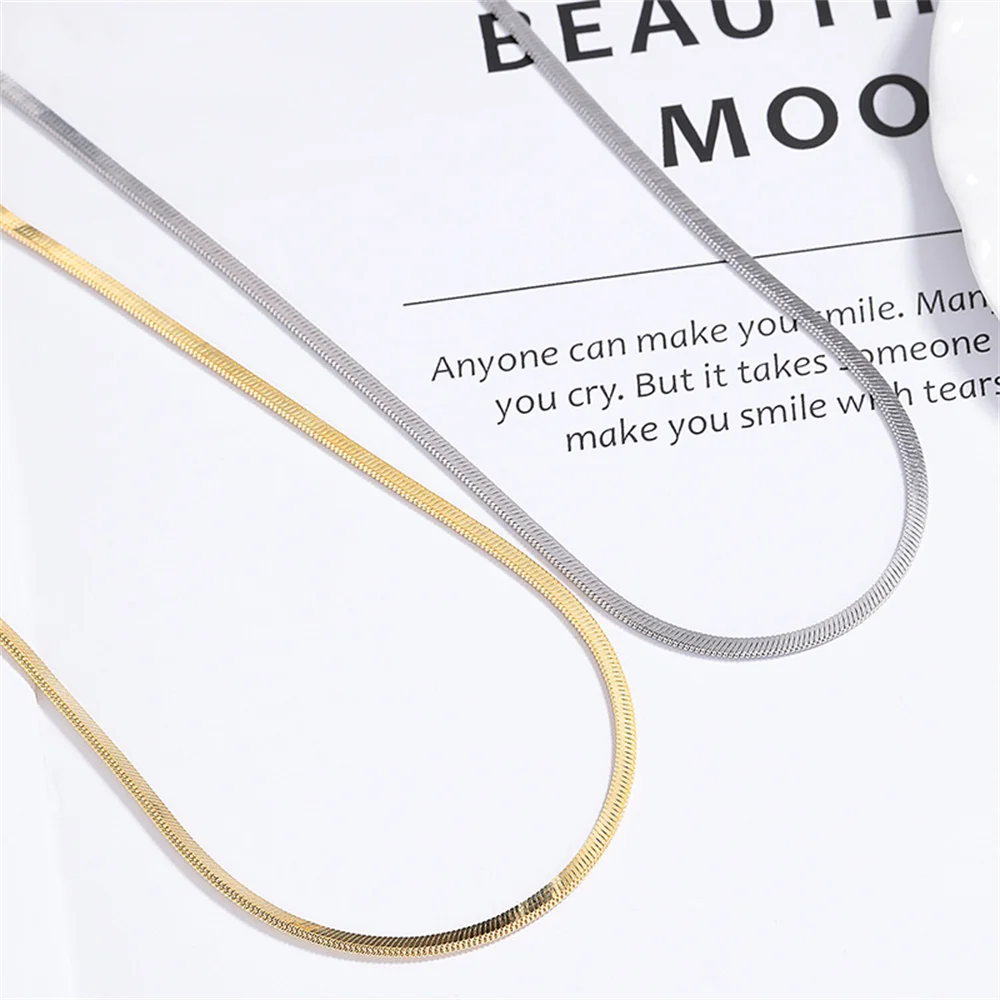 

925 Sterling Silver Flat Snake Bone Collarbone Chain, European American INS Style, Niche Women's Jewelry