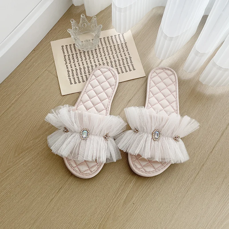 Lace Princess Lace Water Diamond Slippers Fashionable One word Slippers Fairy Style for Indoor and Outdoor Wear, Non slip Home S