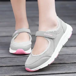 Zapatos informales de verano para mujer, zapatillas suaves y portátiles, suela plana, transpirables, sin cordones, color blanco