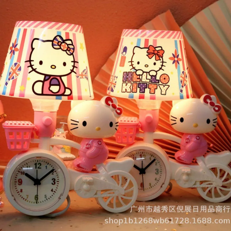 

Kawaii Sanrio, Hello Kitty Kuromi, милый ночник, энергосберегающий мультяшный велосипедный будильник, настольная лампа, милая спальная кровать