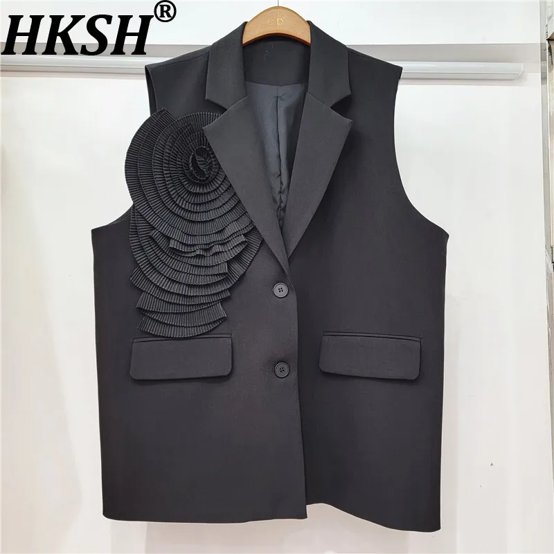 

HKSH Spring Autumn New Women's High Street Elegant Turn-down Collar Sleeveless Three-Dimensional Pleated Flower Waistcoat HK8286