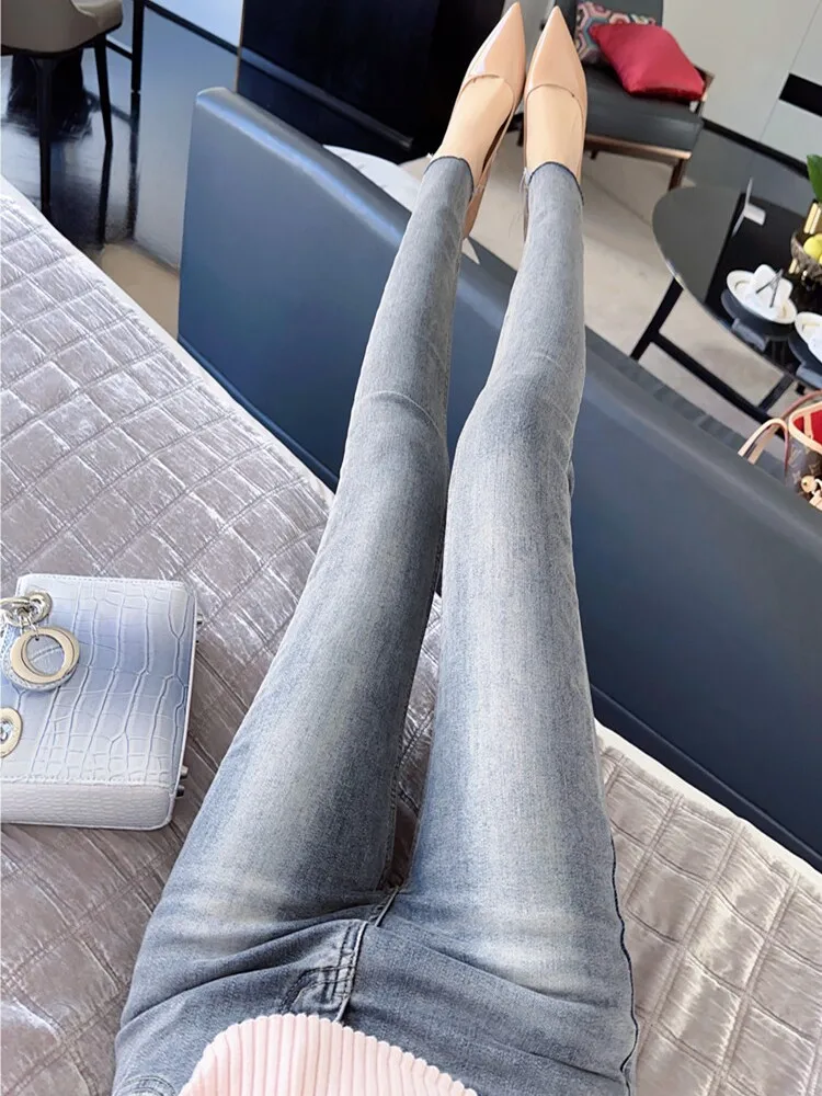 

High Waist Stretchy Slimming Leg Lengthening High Street Versatile Skinny Frayed Pencil Nine Parts Denim Jeans for Girls