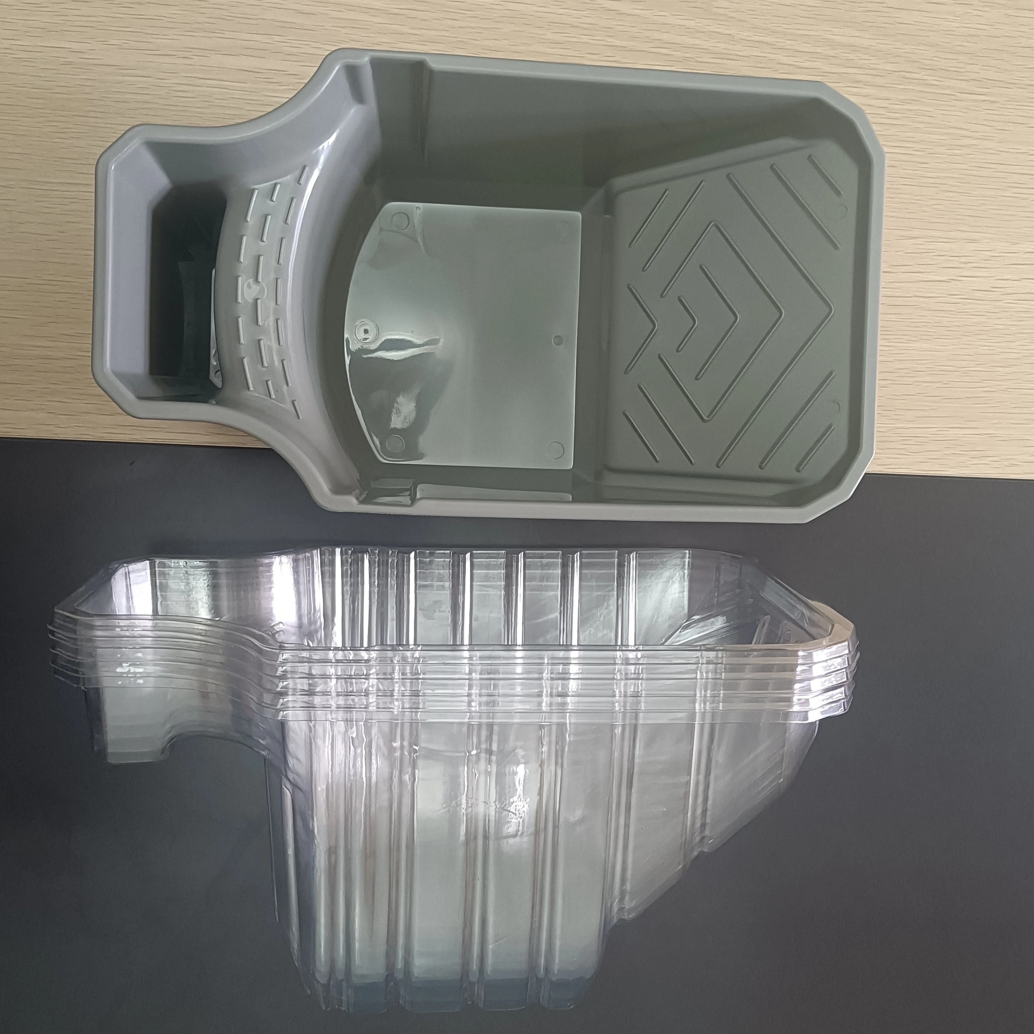 6-piece paint cup set, 1 plastic paint cup+5 PET replacement transparent pads for convenient and durable use