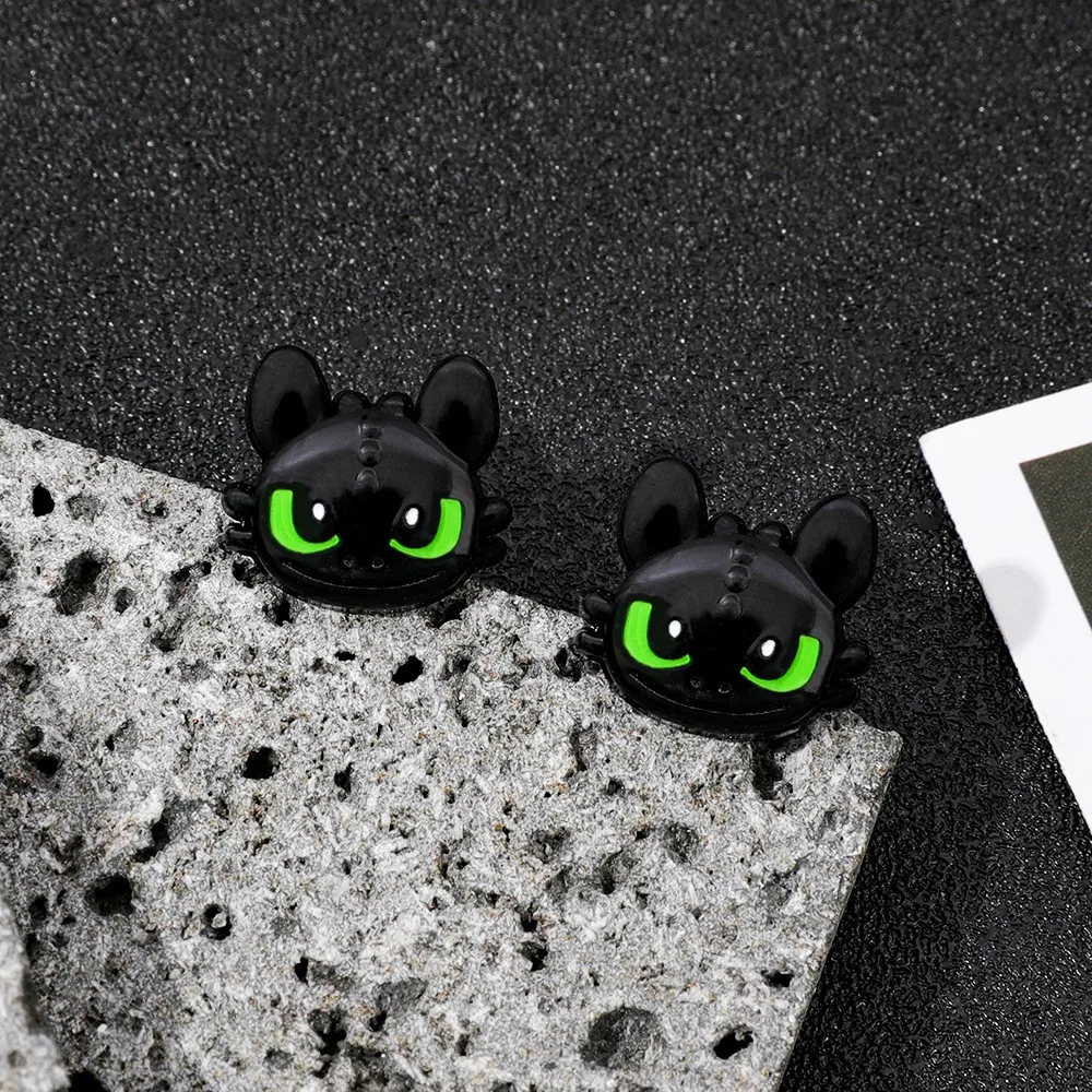 Cartoon Ohnezahn Metall-Emaille Ohrstecker Anime Niedliche Charakter-Ohrringe Schmuck Geschenk für Mädchen Urlaubs-Accessoire – Detail 3