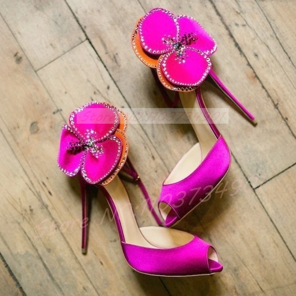 Kristalle Floral Peep Toe Stiletto Sandalen Frauen Sexy Rosa Satin Ankle Strap High Heels Sandalen Weibliche Luxus Party Modenschau