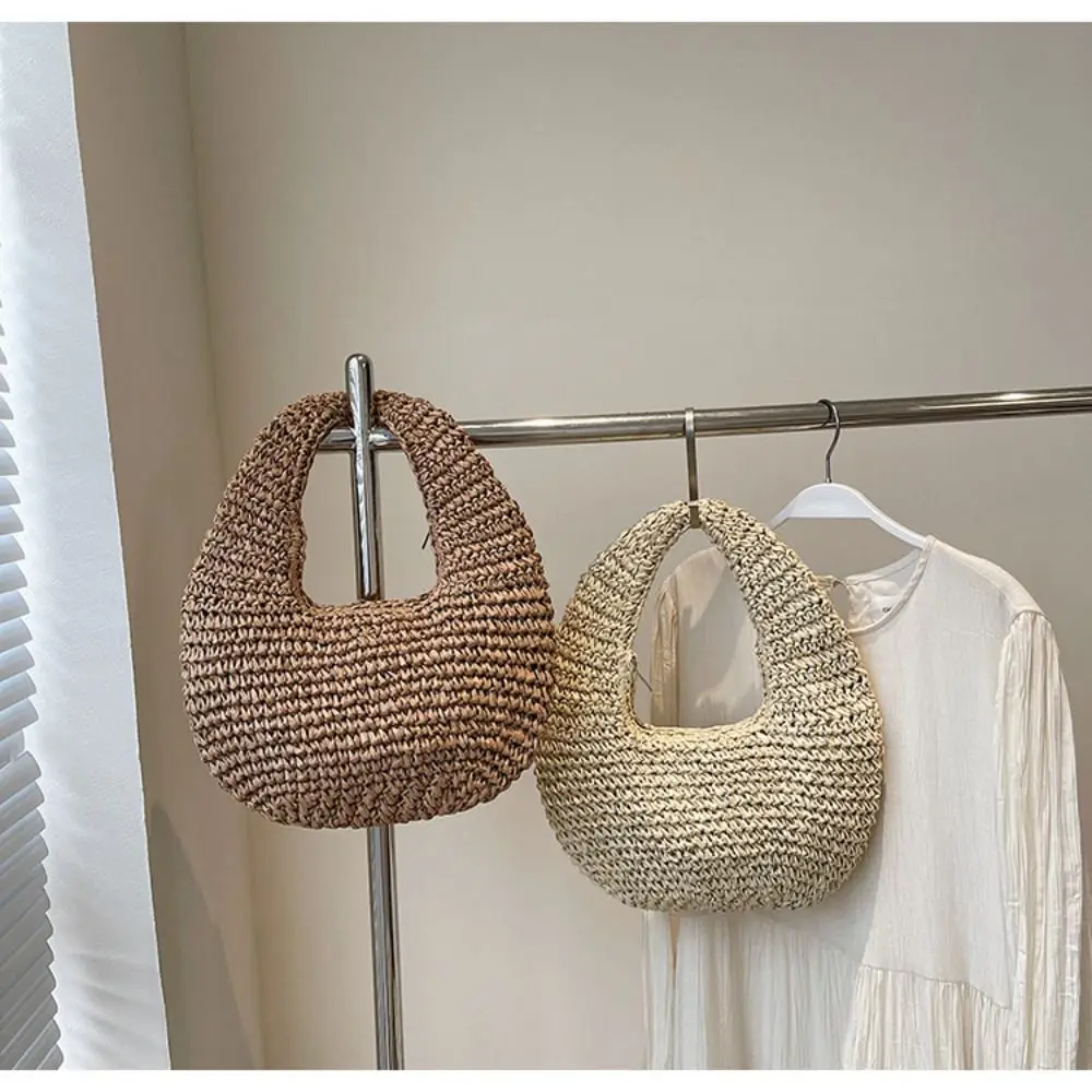 

Trendy Large Capacity Lafite Straw Bag Handmade Half Moon Weave Tote Bag Wrist Circle Seaside Pack Grass Woven Bag Summer