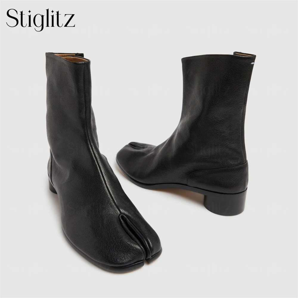 3cm Cylindrical Heel Tabi Boots Split-Toed Ankle Boots for Men Black Leather Buckle Boots Novelty Designer Booties Custom Color