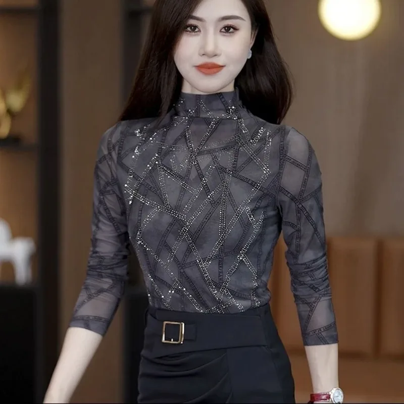 Spring and Autumn Hot Diamond Long-sleeved T-shirt for Women Versatile Striped Top Fashionable Slim-fitting Bottoming Shirt