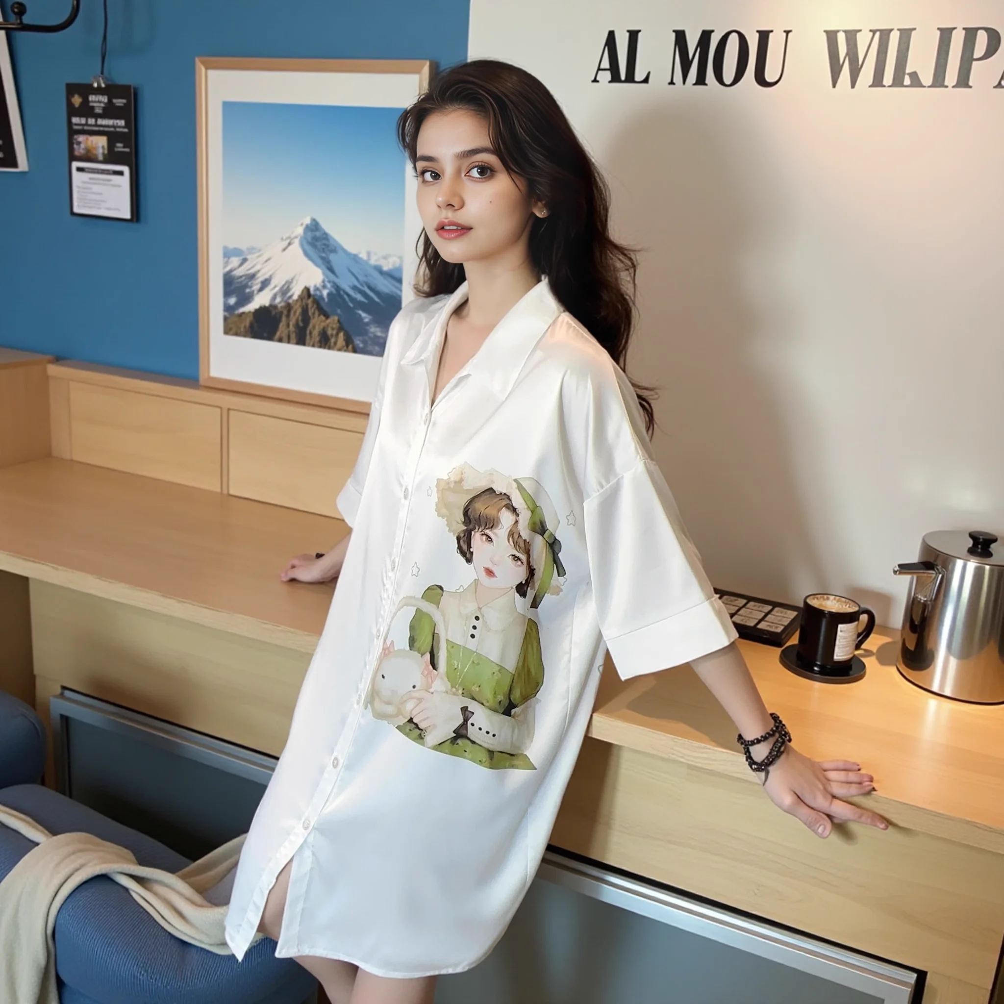 بيجامة نسائية رومانسية كبيرة الحجم من الساتان، ملابس نوم طويلة قابلة للتنفس وناعمة ومثيرة، مناسبة للربيع والصيف والخريف.