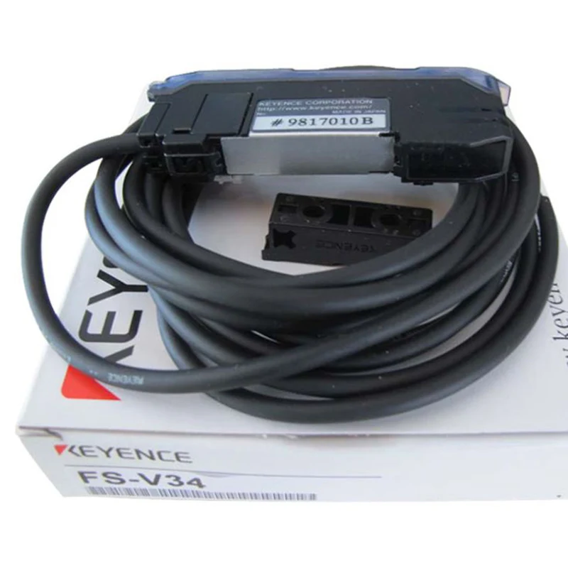 FS-V34 digital fiber optic sensor NPN output light intensity detection mode with automatic preset value tracking function