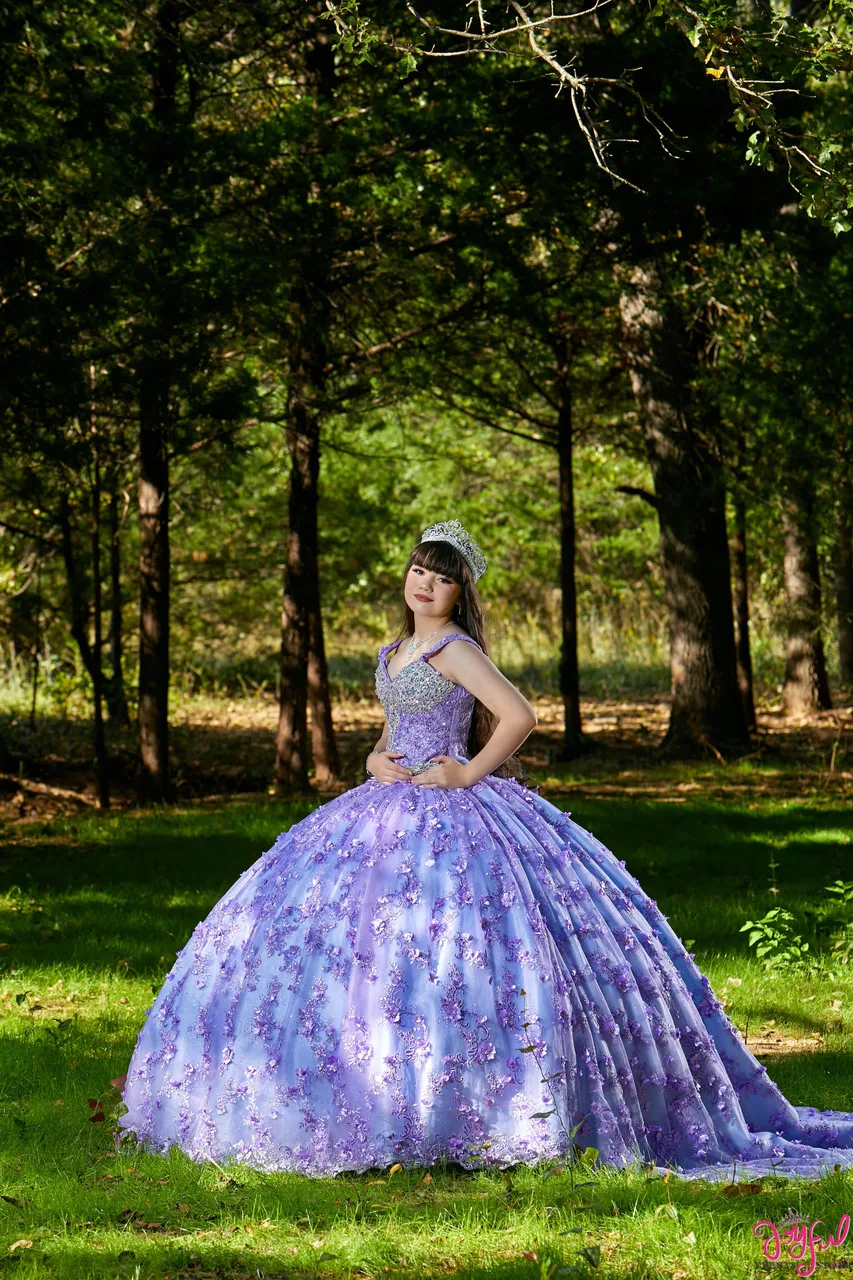 Puffy Charro Quinceanera Dresses Ball Gown Spaghetti Straps Tulle Lace Beaded Mexican Sweet 16 Dresses 15 Anos Customized